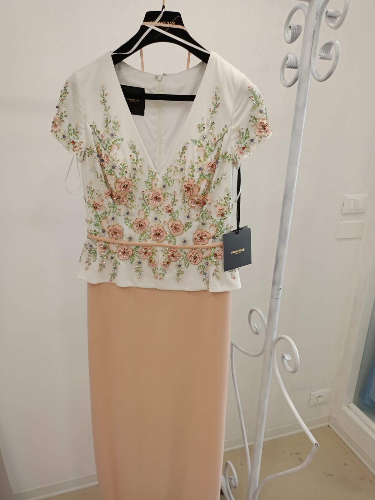 JENAY ROSA PRONOVIAS