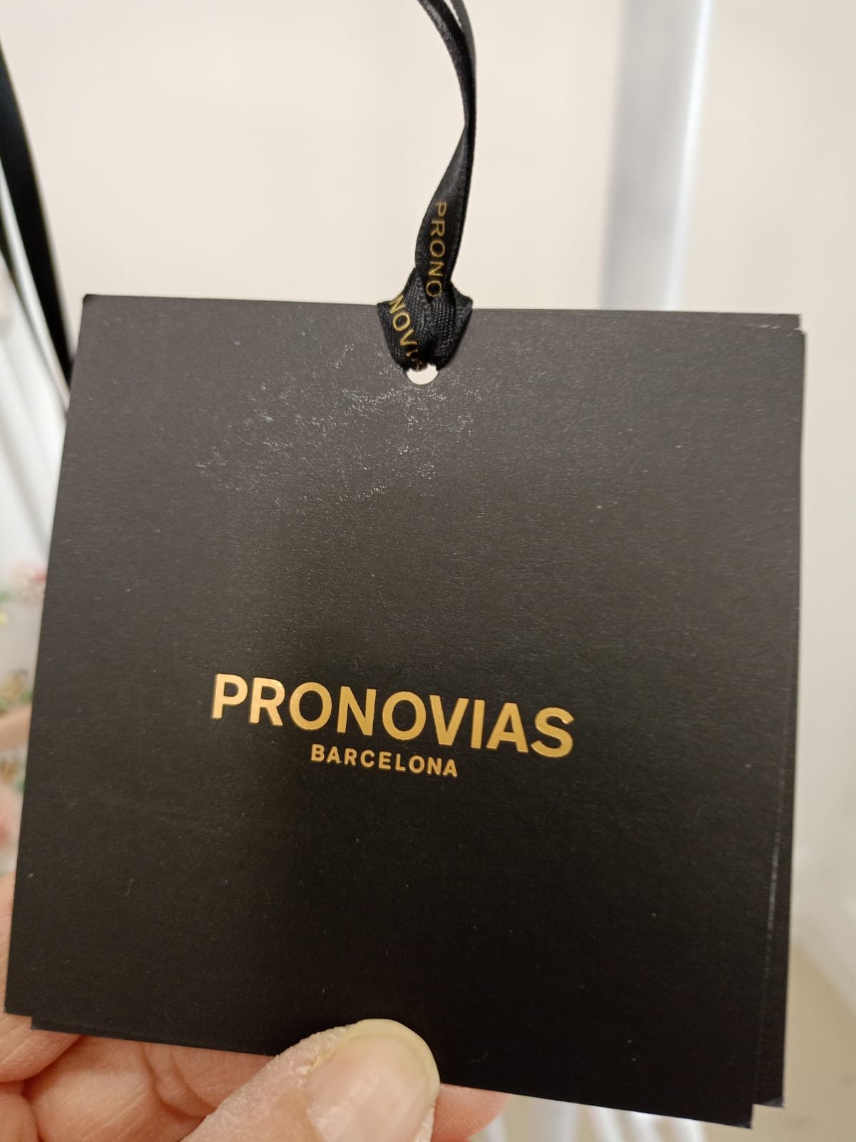 JENAY ROSA PRONOVIAS
