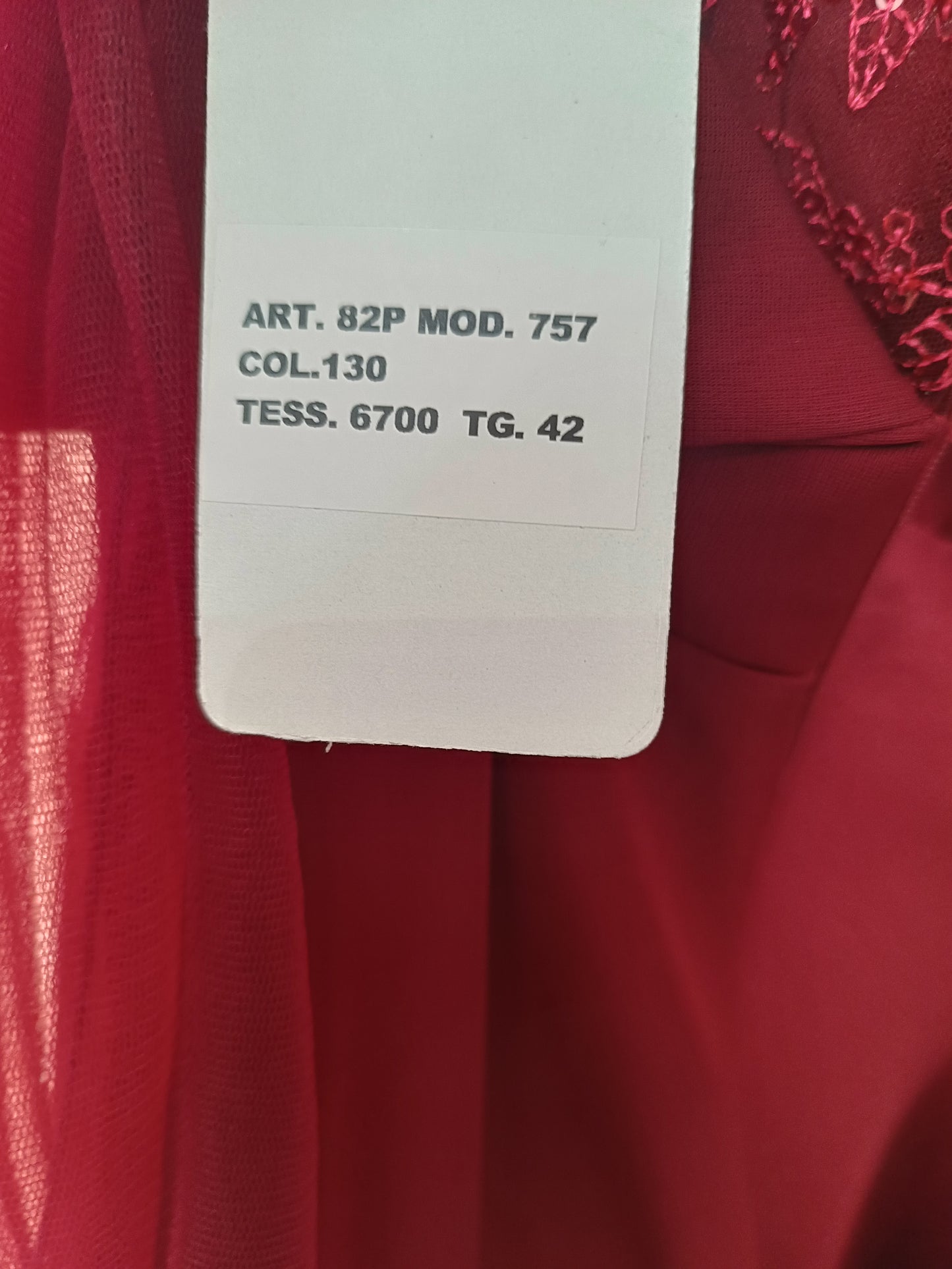 82P - 757 Vivien luxury bordeaux