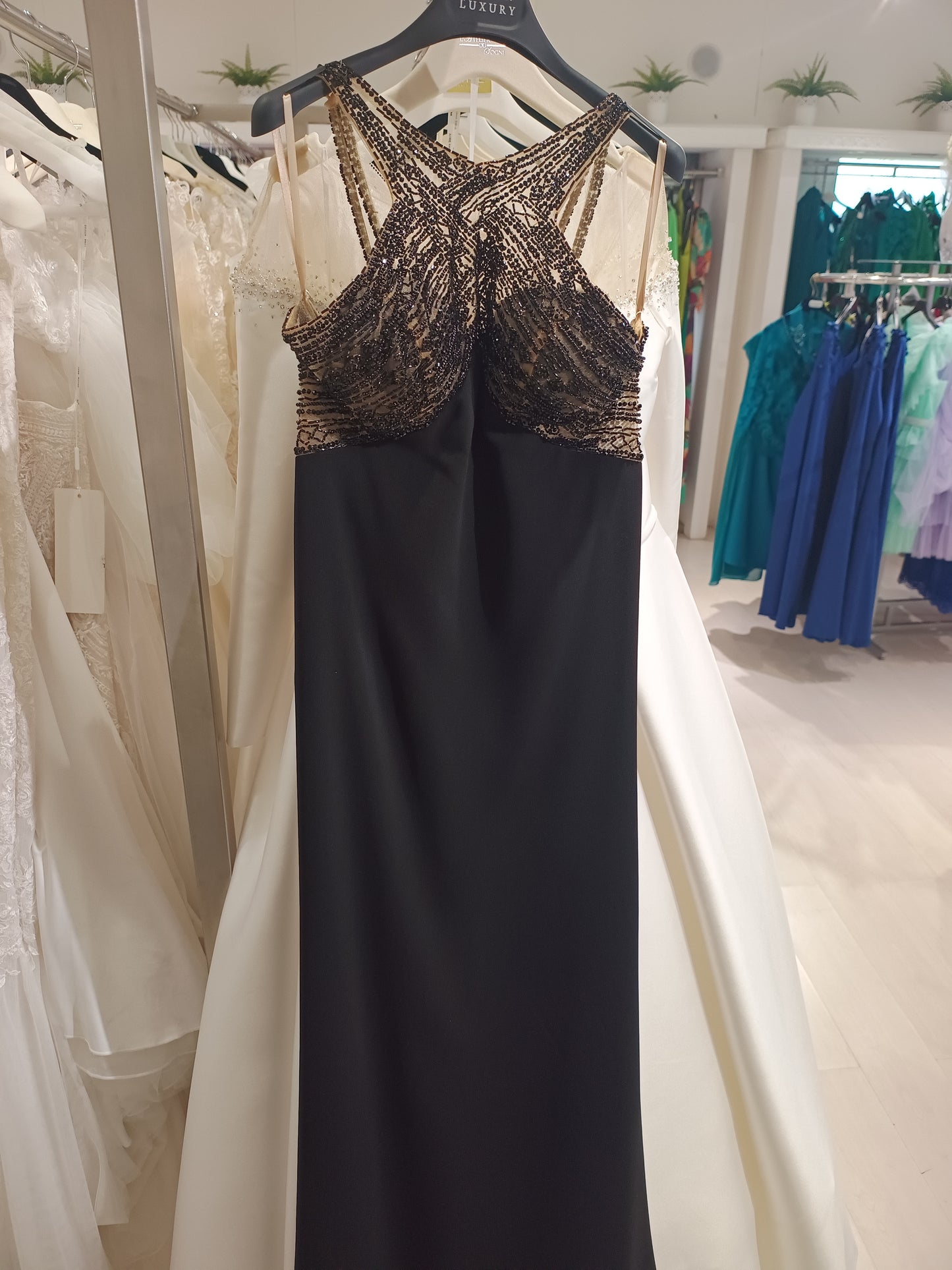 NM22118 Nicole black