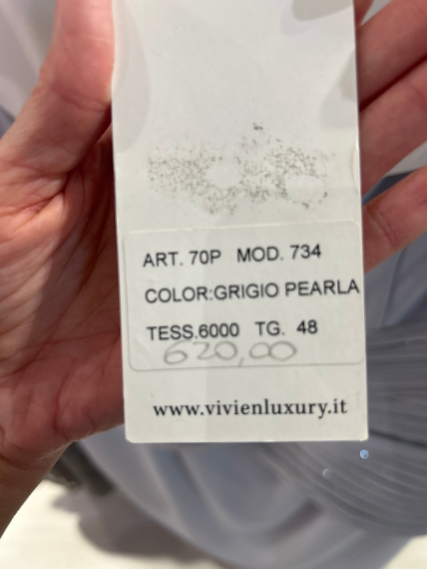 70P - 734 Vivien luxury grigio perla